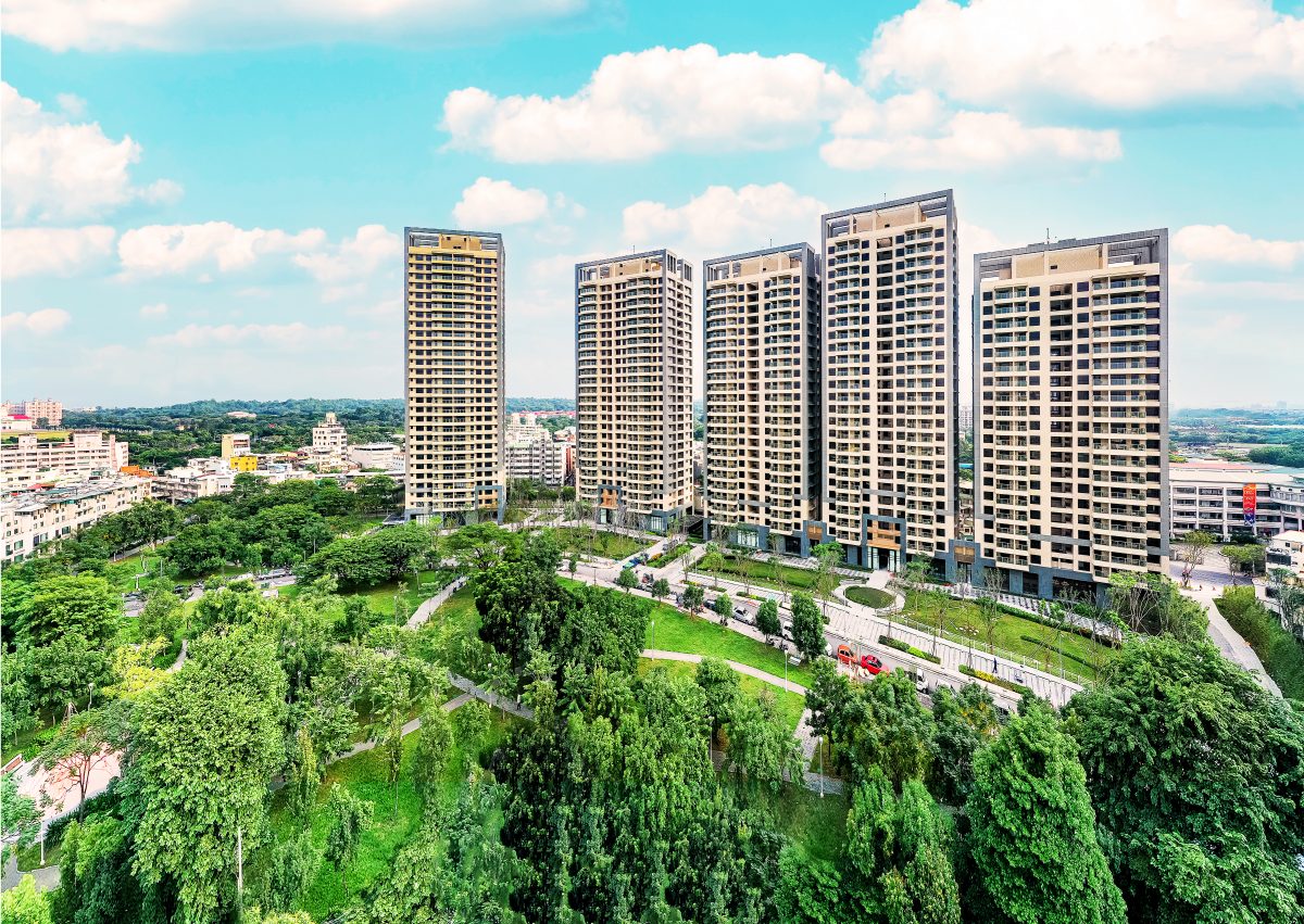 王者的溫柔「因為周圍這兩座公園，富邦才買下旁邊這塊地。」 - WEHOUSE-7