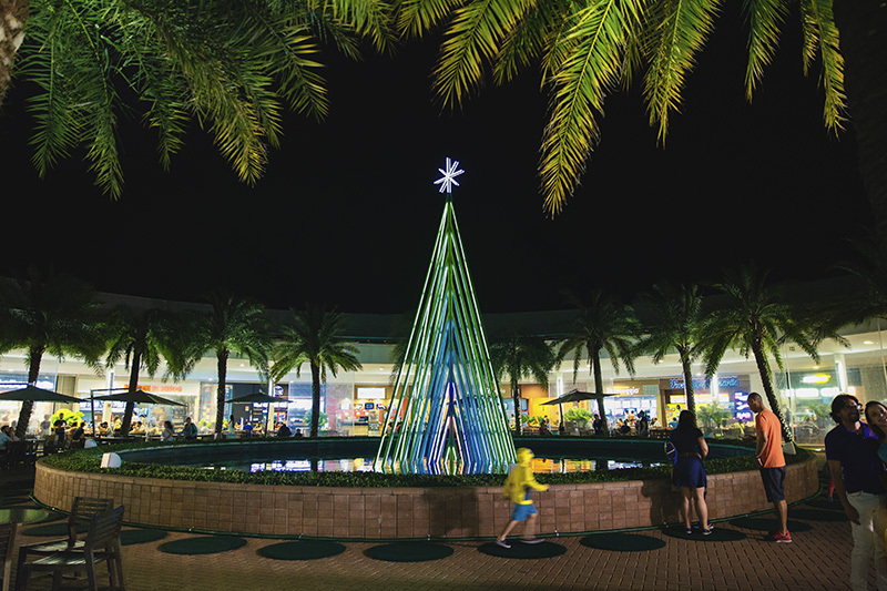 巴西商场互动式圣诞树-37