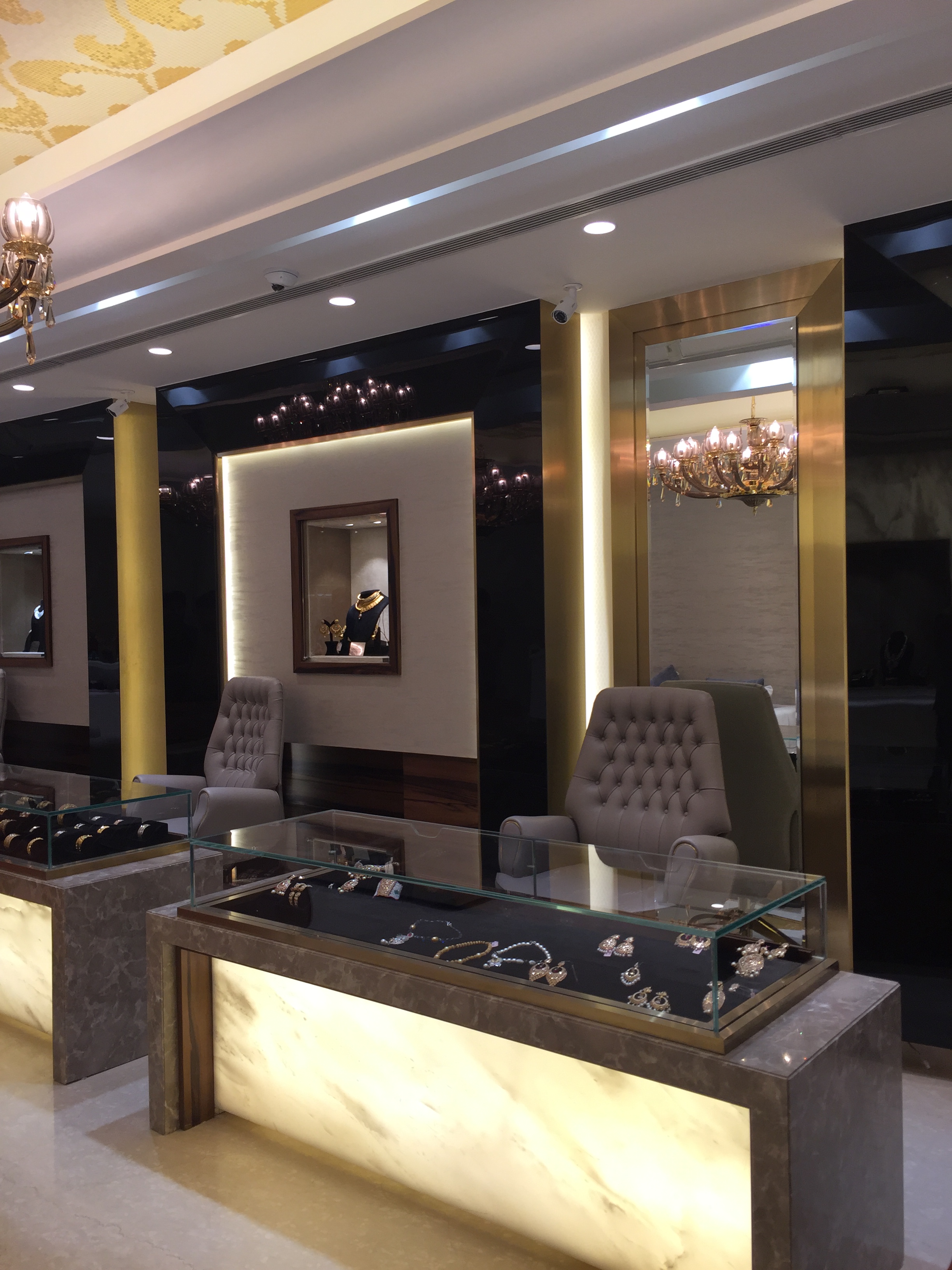 印度 Jain Parash 珠宝店 | 精致奢华的艺术空间-20