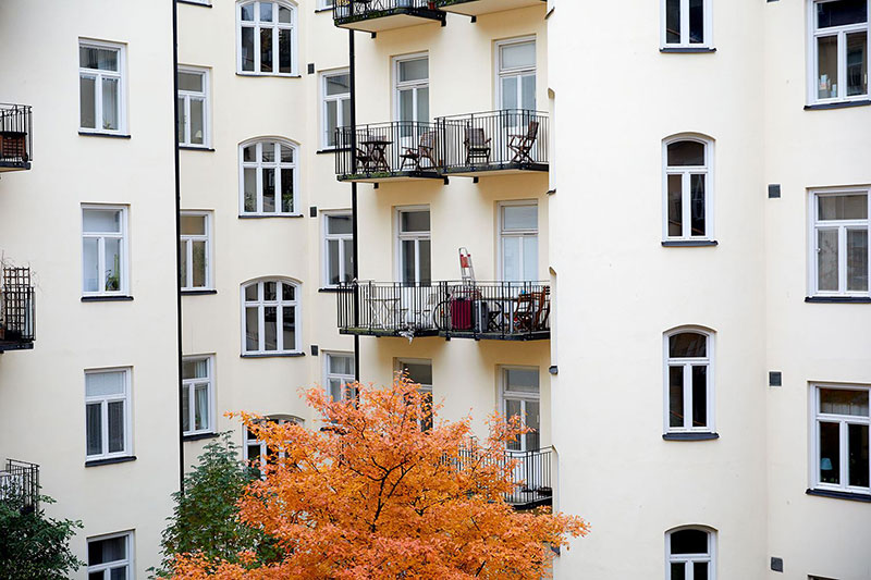斯德哥尔摩黑白公寓，绿植细节打造舒适空间-25