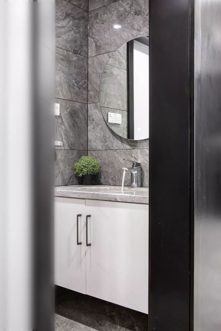 现代黑白灰的极简魅力——海御官邸案例解析-20