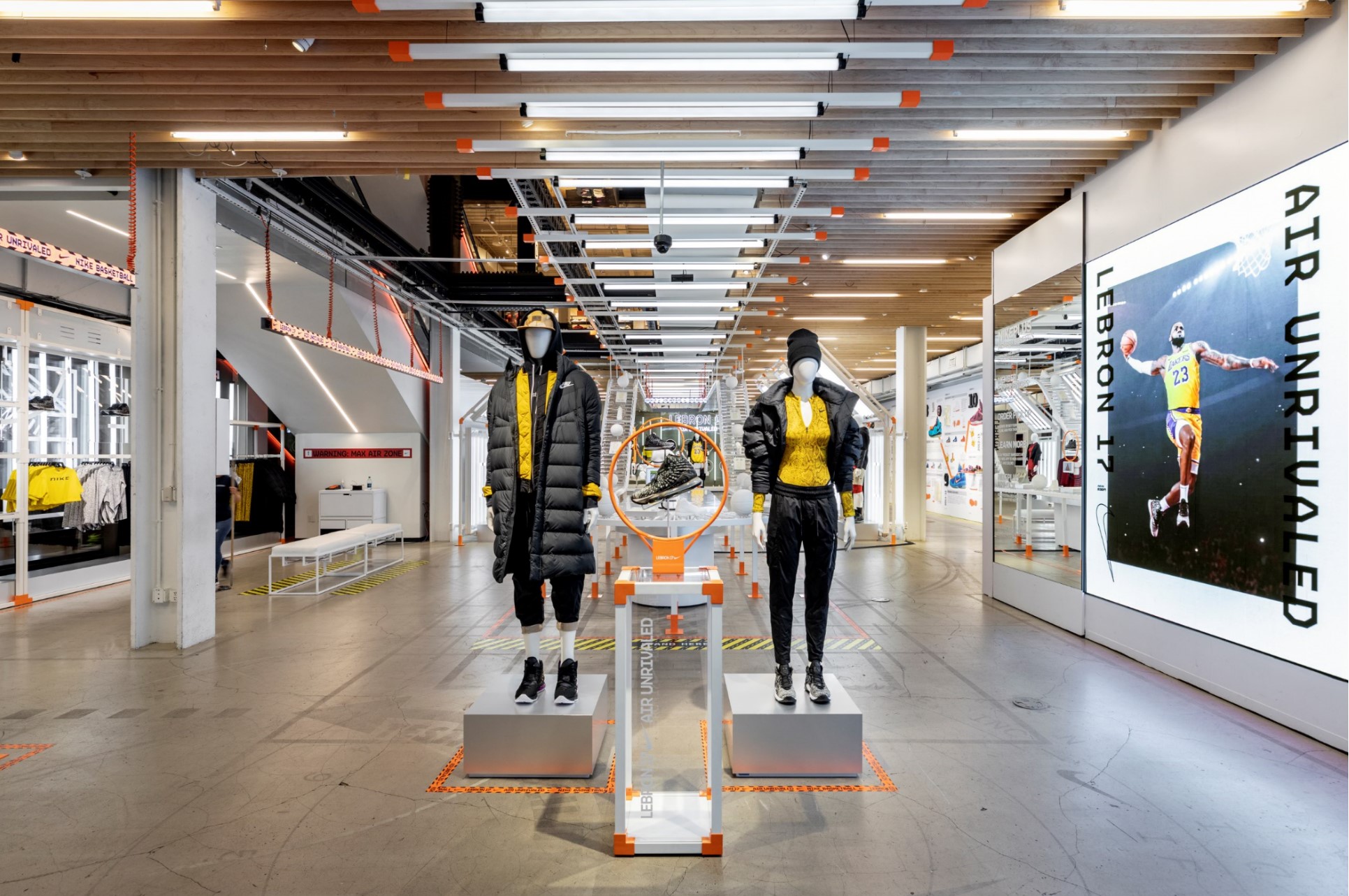 耐克勒布朗 17 纽约苏荷区丨美国纽约丨Nike 零售体验设计团队-8