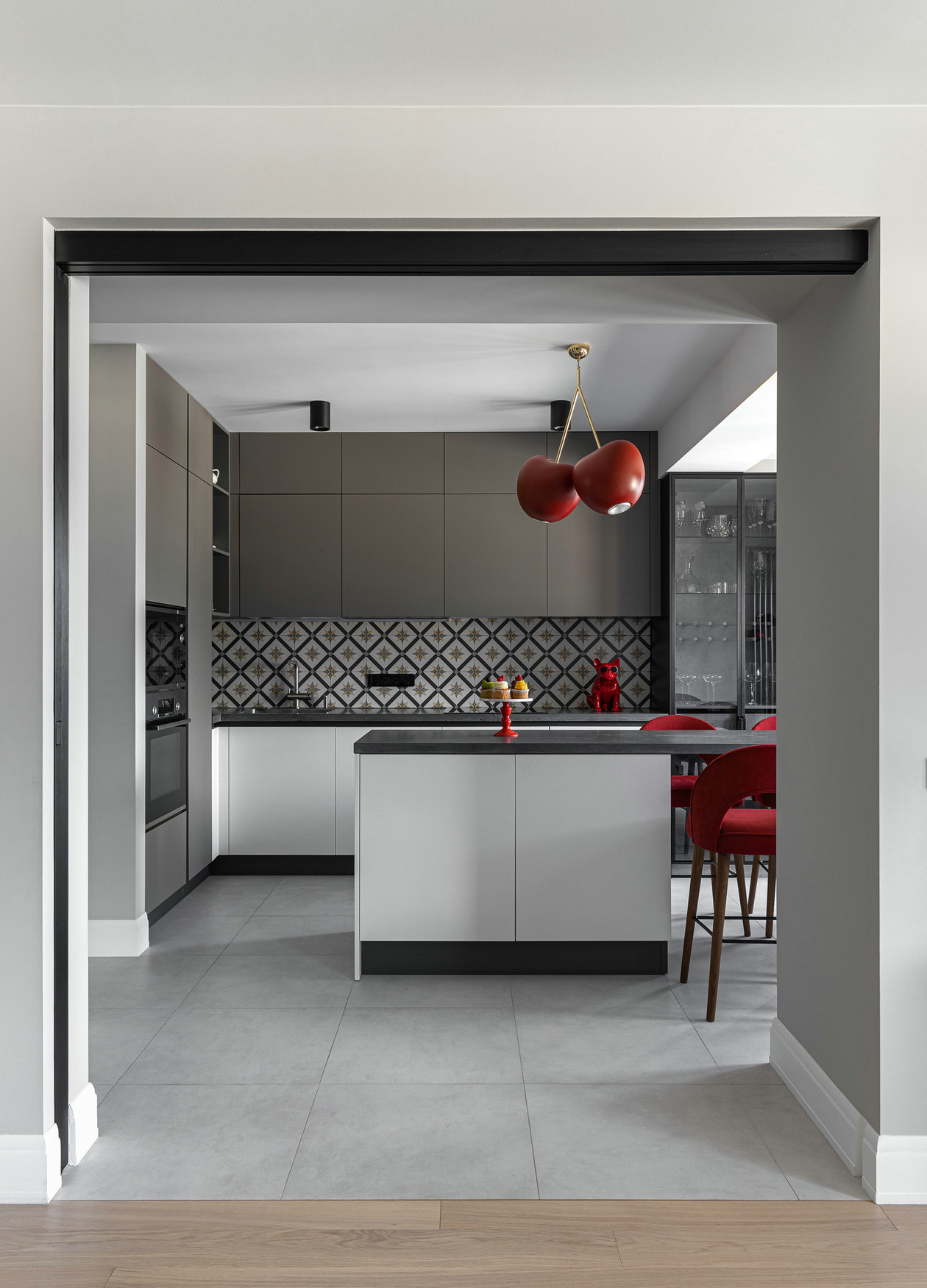 俄罗斯多彩色系公寓设计-7