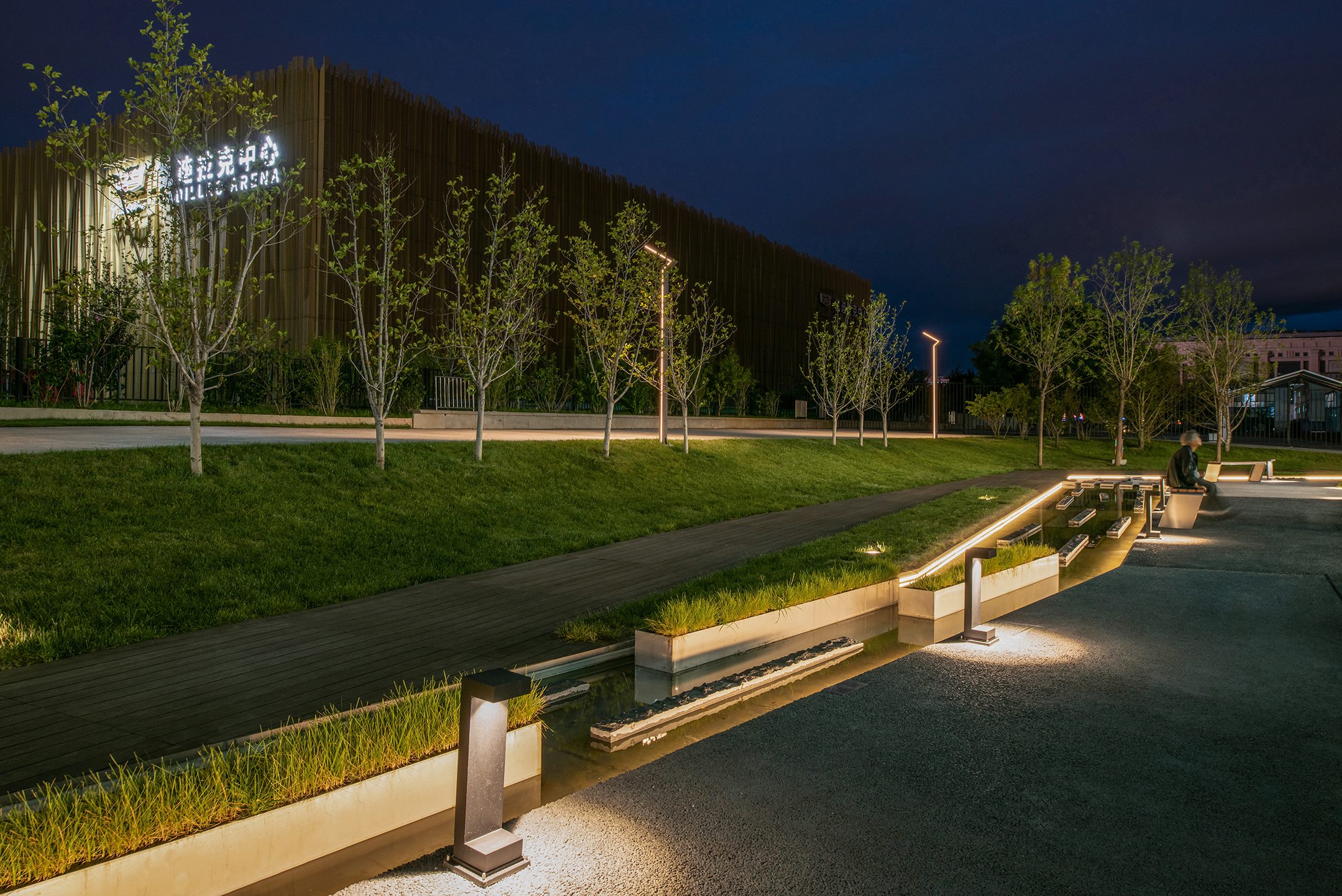 北京五棵松华熙Live中心丨WSCAPE 望境景观设计（北京）有限公司-48