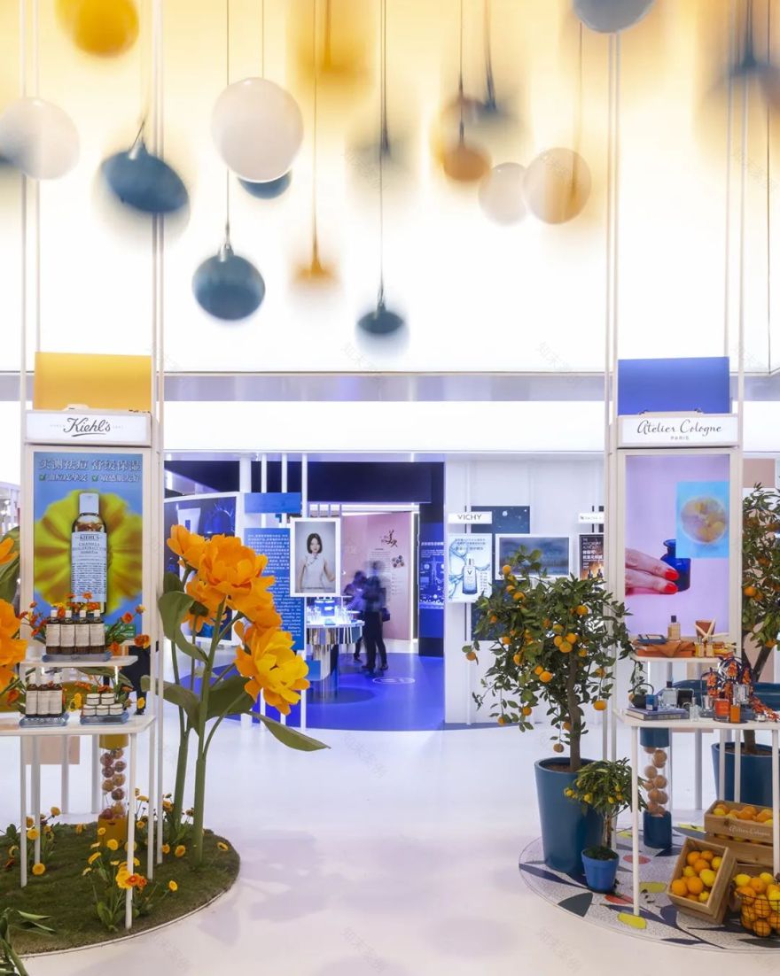 欧莱雅 CIIE 2020 展位设计 | 悬浮盒子展现多样品牌-27