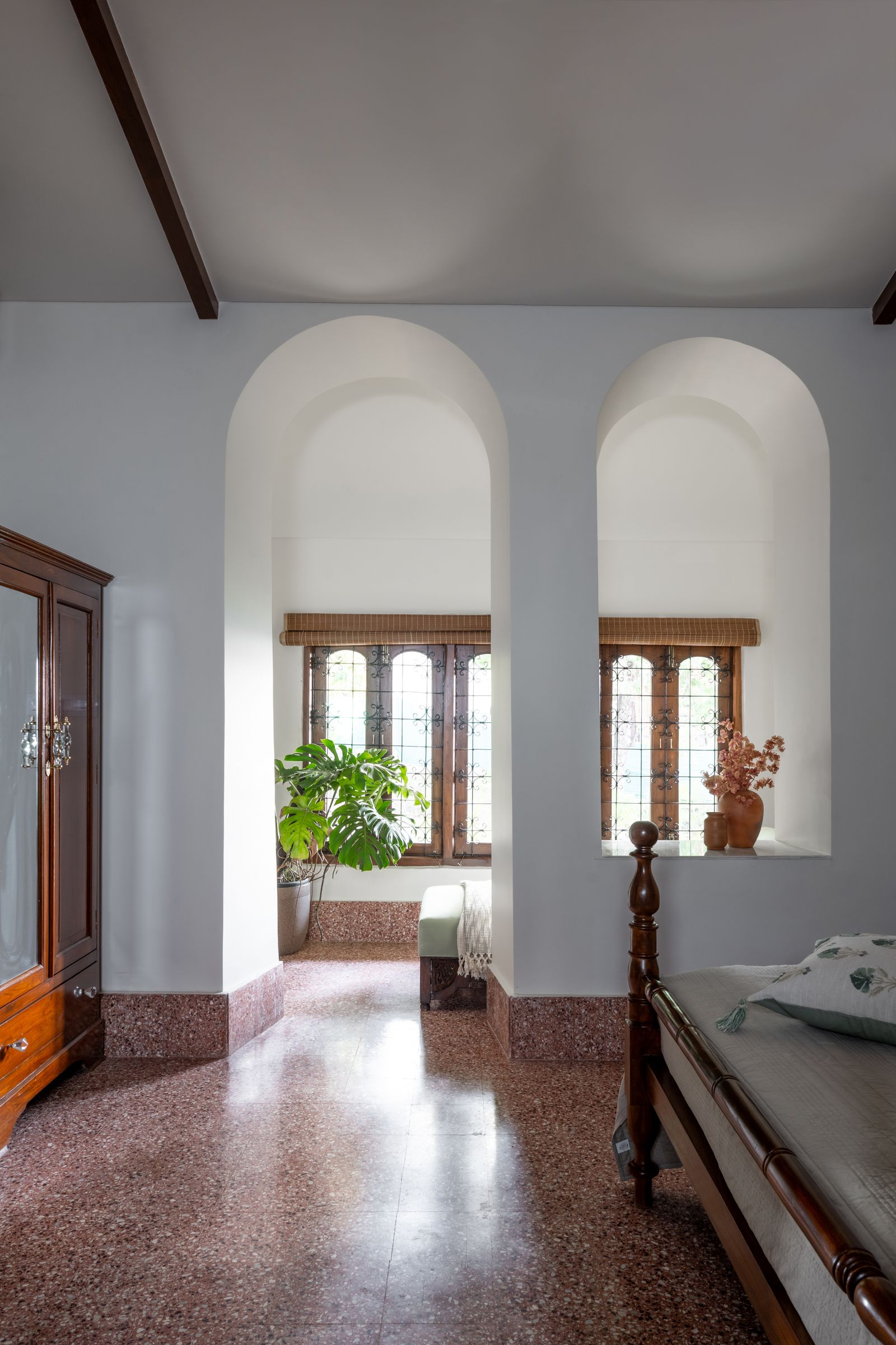 Panchgani遗产住宅改造为季风度假屋丨印度-33