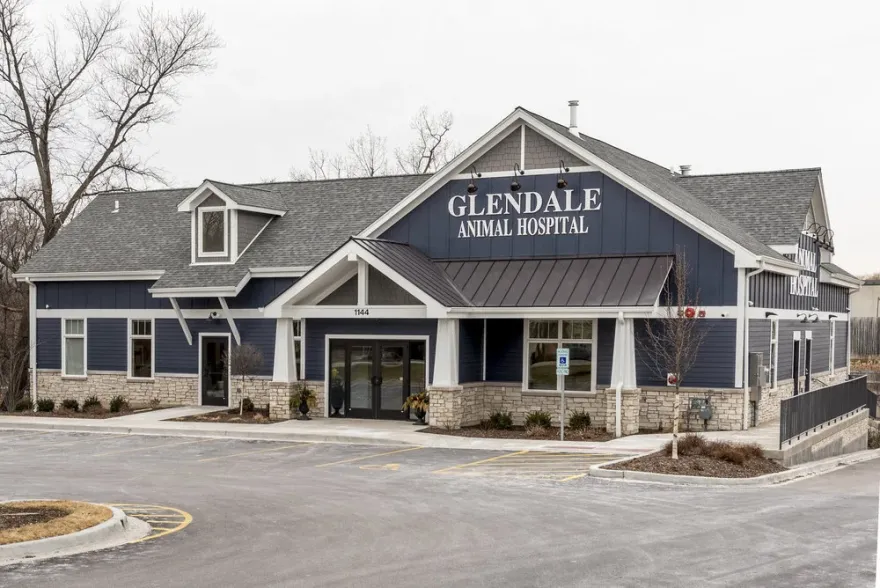 格伦代尔动物医院丨Linden Group Architects-0