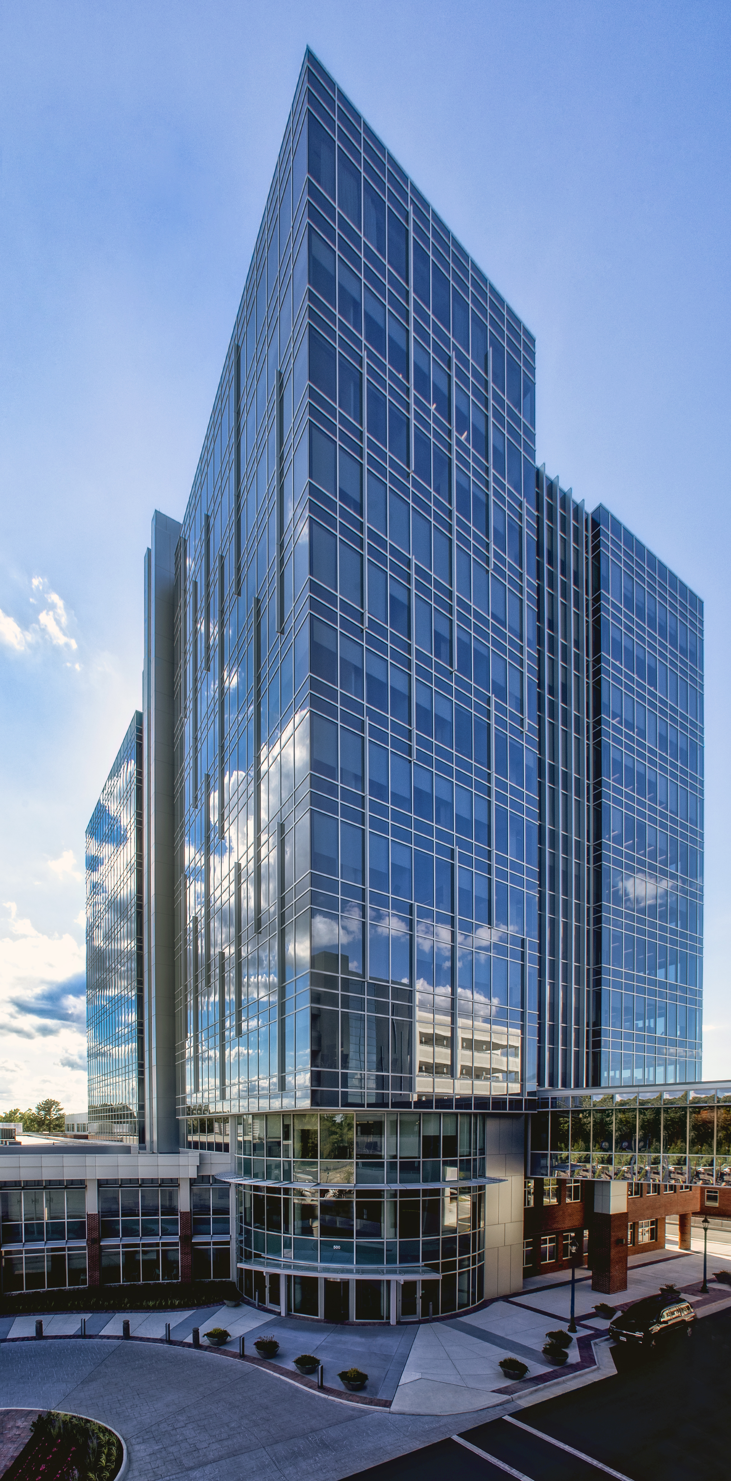 Dollar Tree 总部办公楼 | 高效办公与绿色生态的完美结合-12