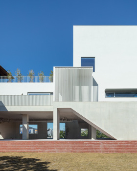 Wind Fence 2 / Hyunjoon Yoo + Partners