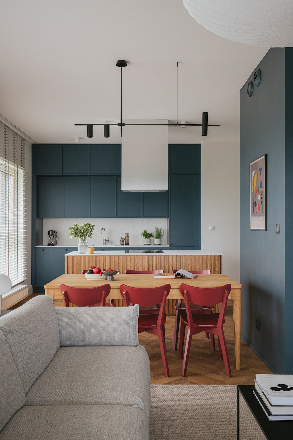 120平可俯瞰三市景观公园公寓室内设计丨Ula Schönhofer,Mateusz Piotrowski-32