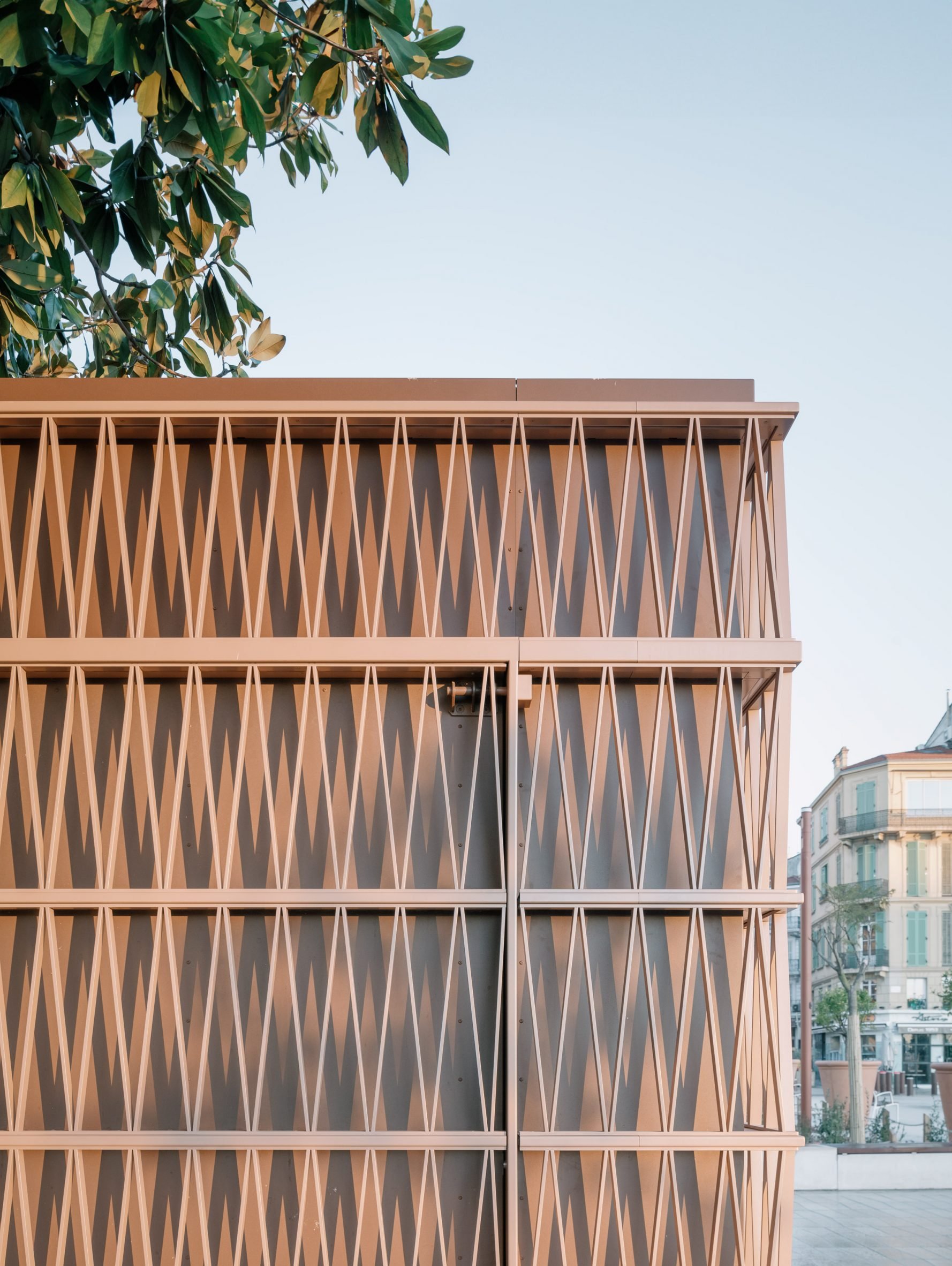 Heams & Michel Architectes shrouds prefabricated pavilions in geometric lattices-29