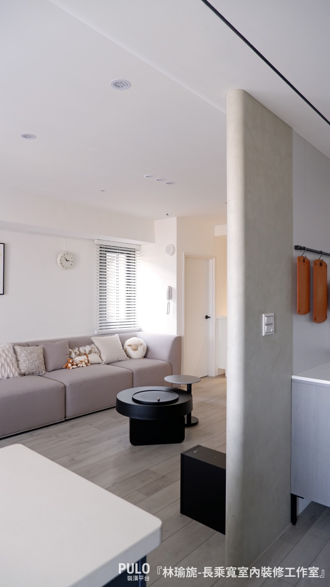 30坪台中老屋翻新,开箱司曼特电视墙设计丨中国台中丨长乘宽室内装修工作室-33