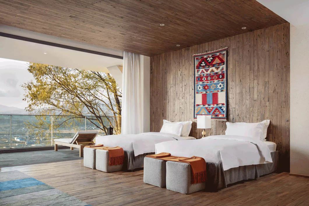 一处悬崖边上的酒店！ 张灿新作-66