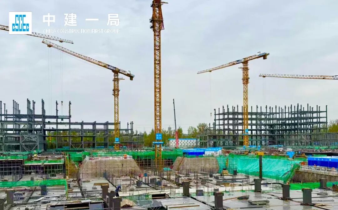 国内首个！中建一局承建的北京中关村综合保税区重点工程实现正负零-16
