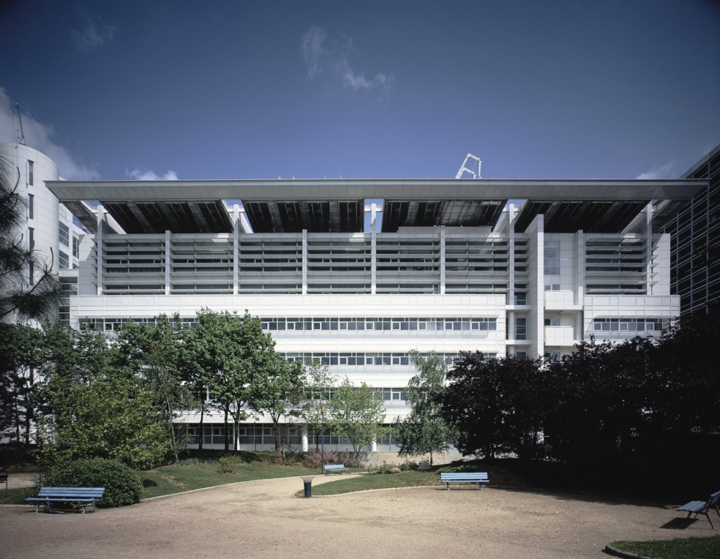 Canal  Headquarters Richard Meier-6