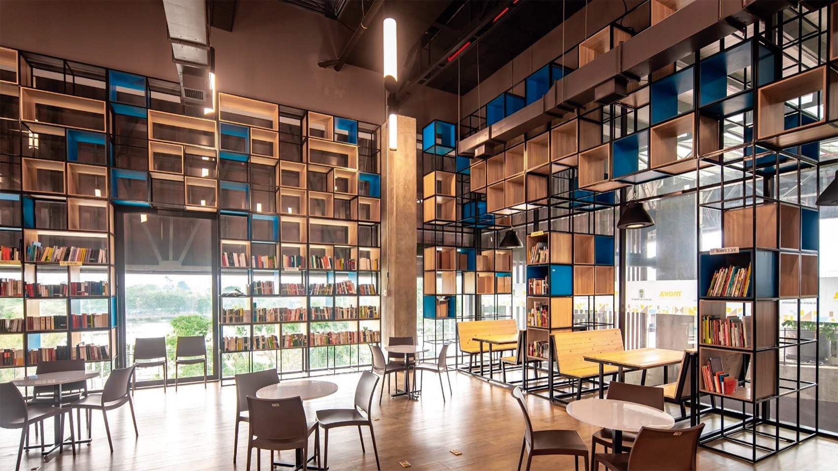 MOVA 教师创新中心丨哥伦比亚丨opus-35