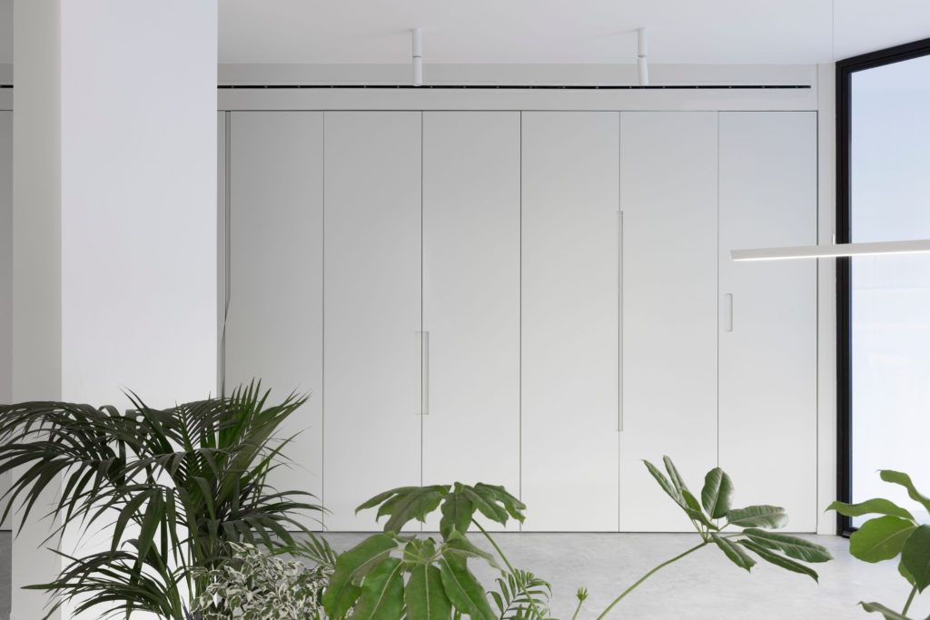 estudio en ruzafa La Finca Roja Studio-1