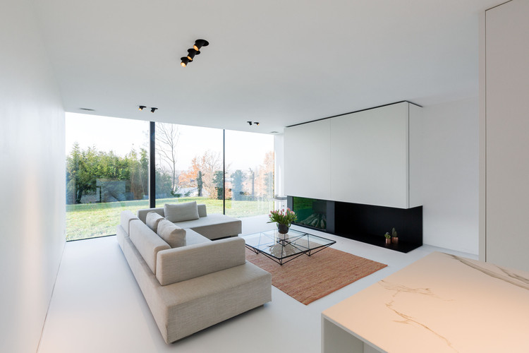 比利时现代住宅，融入绝美景观-4