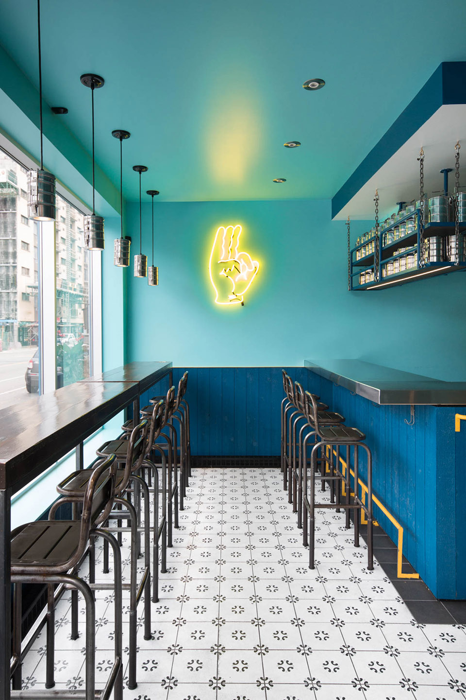 蒙特利尔The Super Quality印度餐厅 / David Dworkind-24