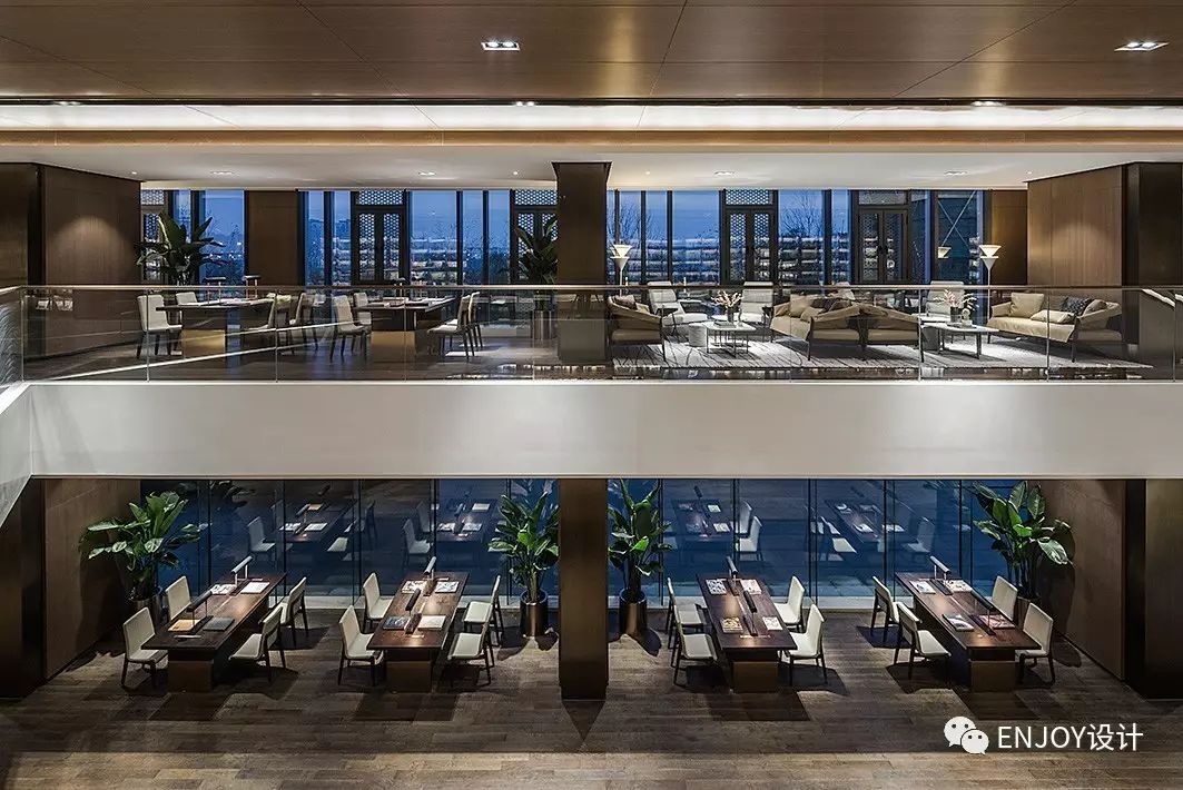 南京大都会售楼部，打造充满人文气息的空间-17
