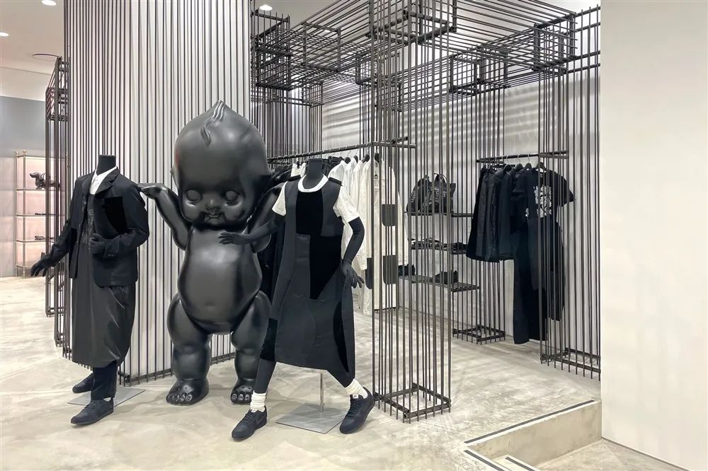 川久保玲亲自操刀，Dover Street Market Beijing 全新北京店铺设计-3