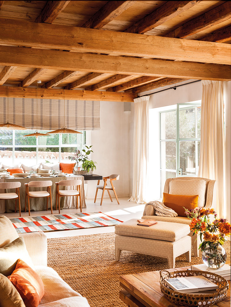 西班牙南部马贝拉泳池别墅 | 室内外和谐共生-6