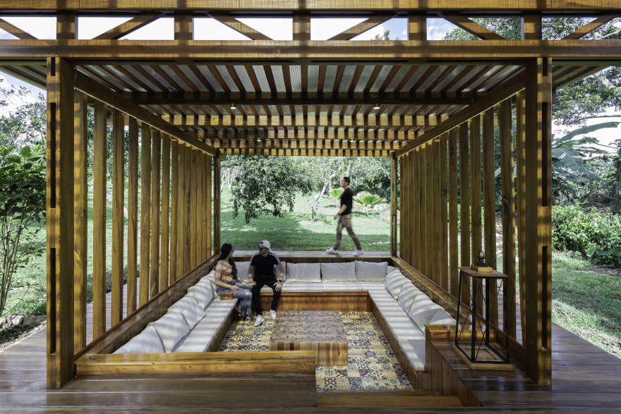 厄瓜多尔生态休闲区·废旧水塔的华丽变身丨Urdiales Estudio de Arquitectura-29