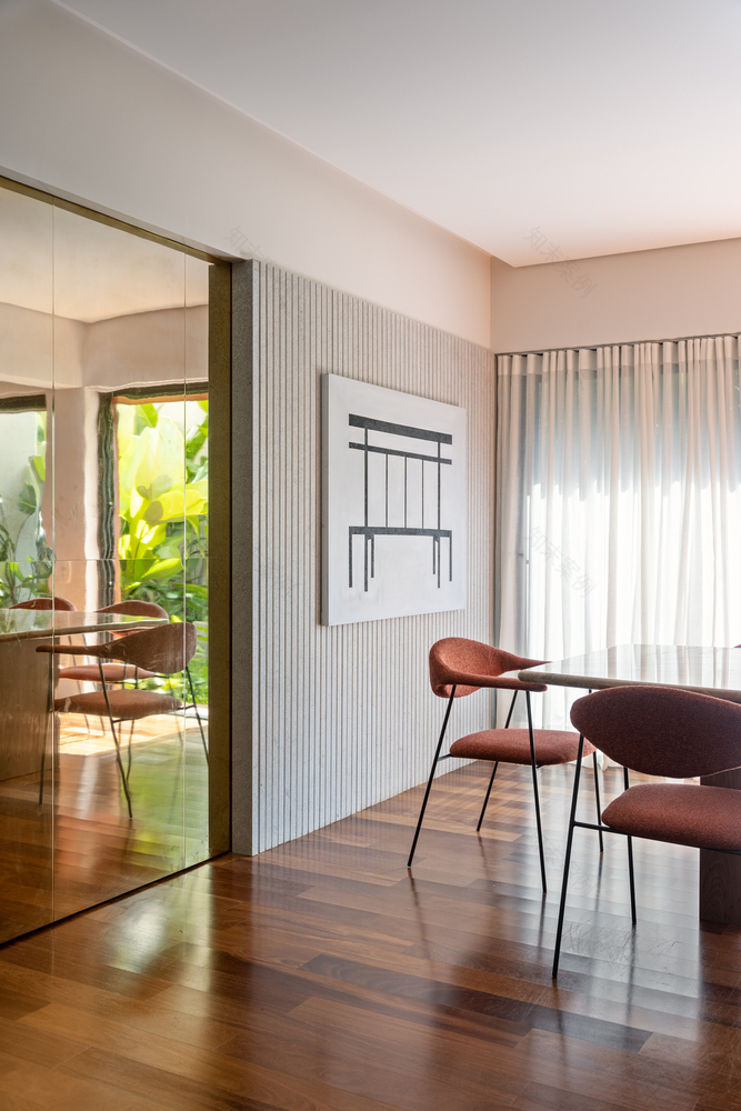 巴西圣保罗金属网格连接两座住宅设计丨TODOS Arquitetura-39