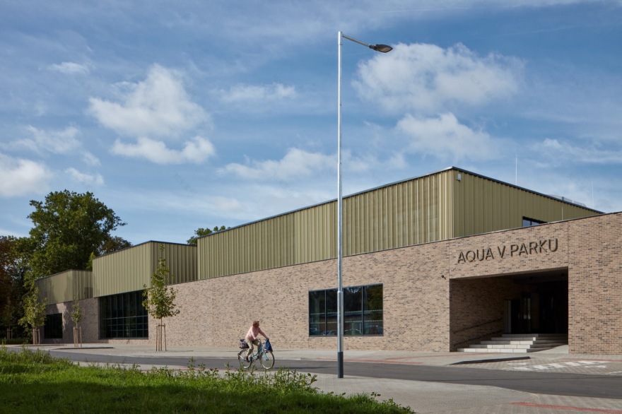 Aquapark运动与休闲中心丨捷克丨SENAA architekti-18