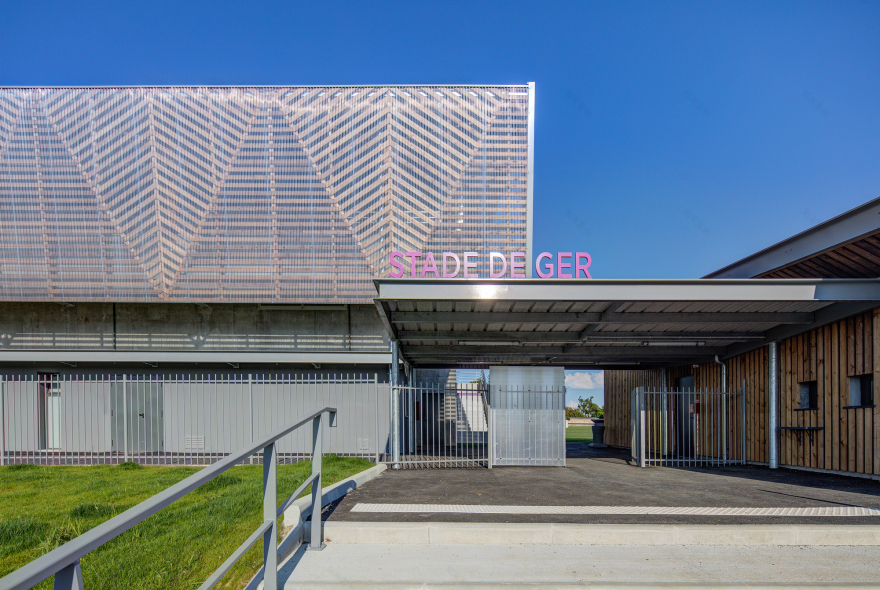 Stadium Ger / Camborde Architectes-21