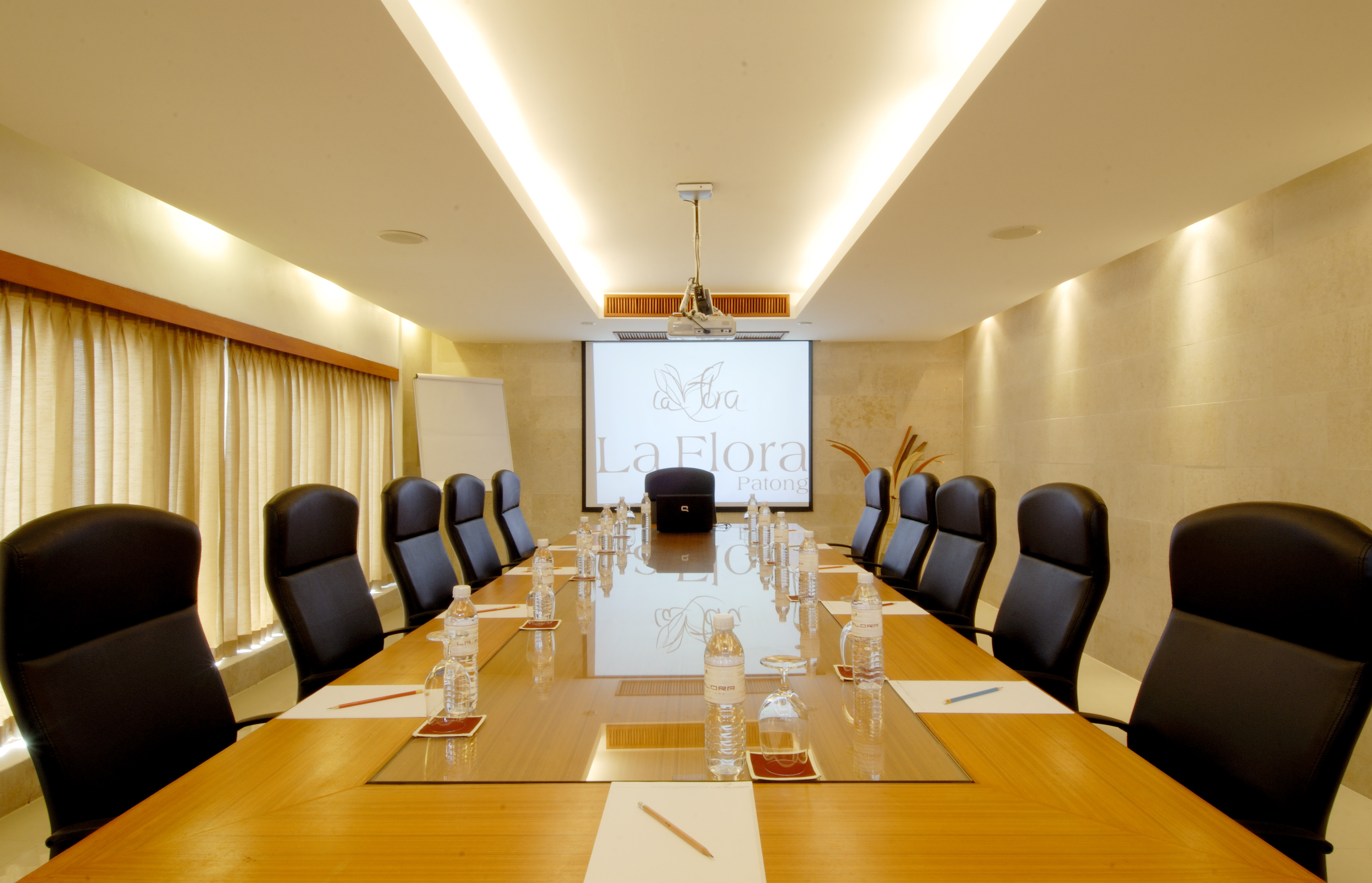 泰国普吉岛巴东拉福娜度假村-35