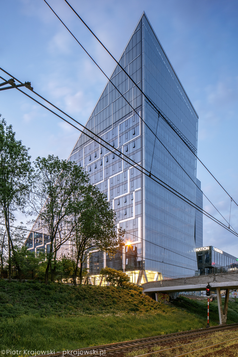 华沙 Chmielna 89 办公室建筑摄影丨波兰华沙-16