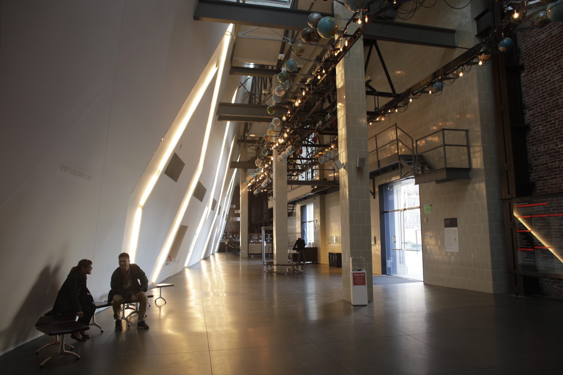 现代犹太美术馆（Contemporary Jewish Museum）丨美国丨丹尼尔·里伯斯金（建筑设计）,塞西尔·巴尔蒙德（结构设计）-22