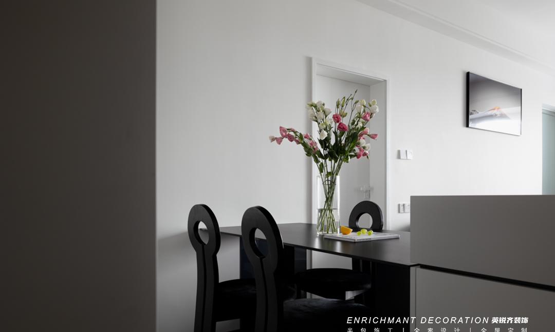 极致黑白 · 简约高级感爆棚的精装房改造丨易越-42
