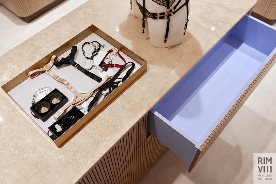 Lingerie 精品店室内设计丨RIM.VIII 建筑工作室-17