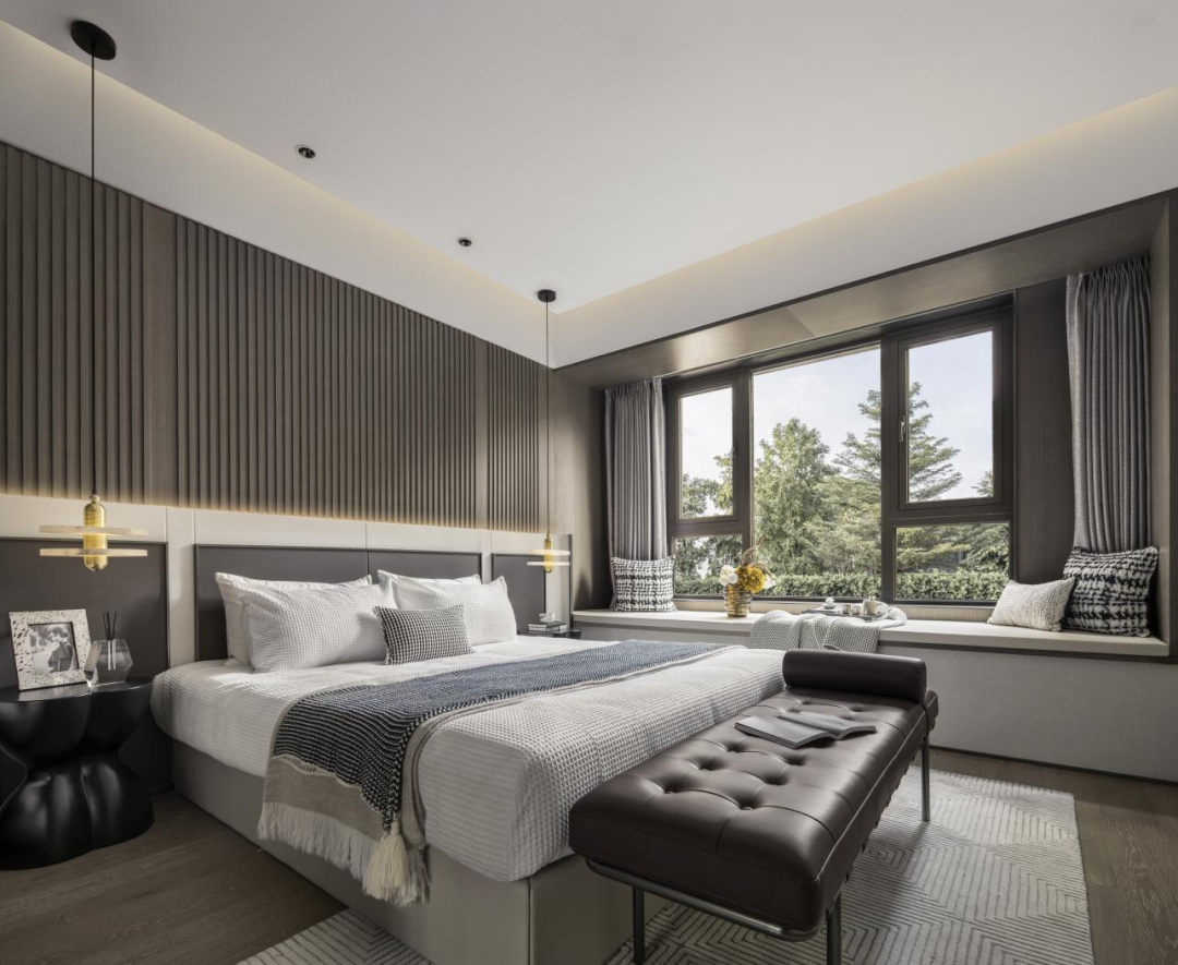 归本真的温暖木色别墅设计-13