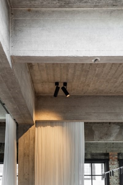 从糖果工厂到配备定制照明的城市办公室丨比利时丨Dieter Vander Velpen Architects-13