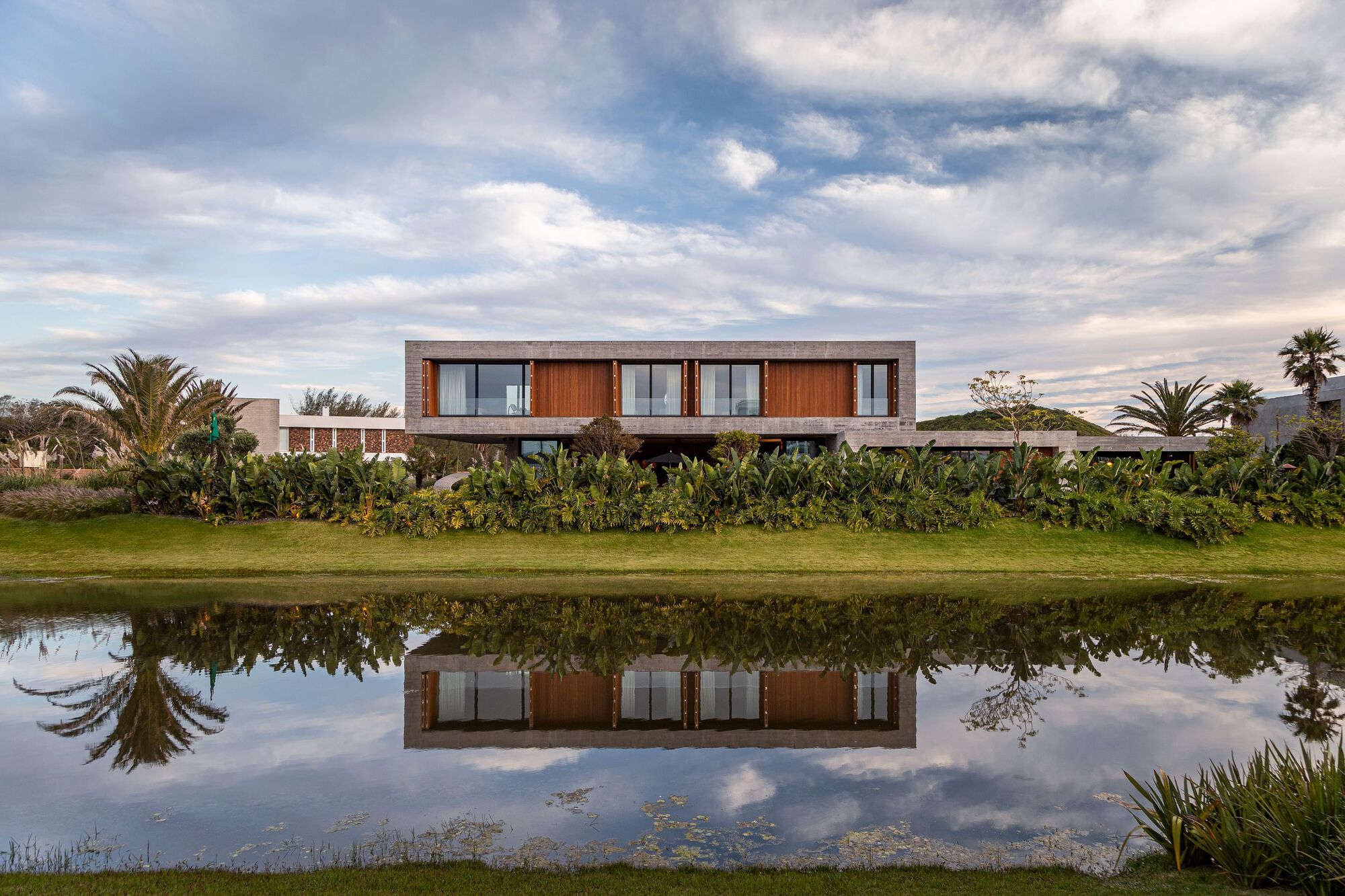 母马屋丨巴西丨Vitório Ecker Arquitetura-37