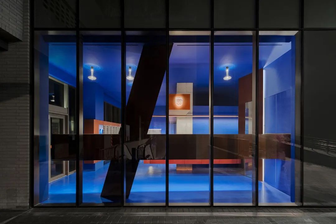 韩国 WGNB 设计公司打造“年度工作室”-5