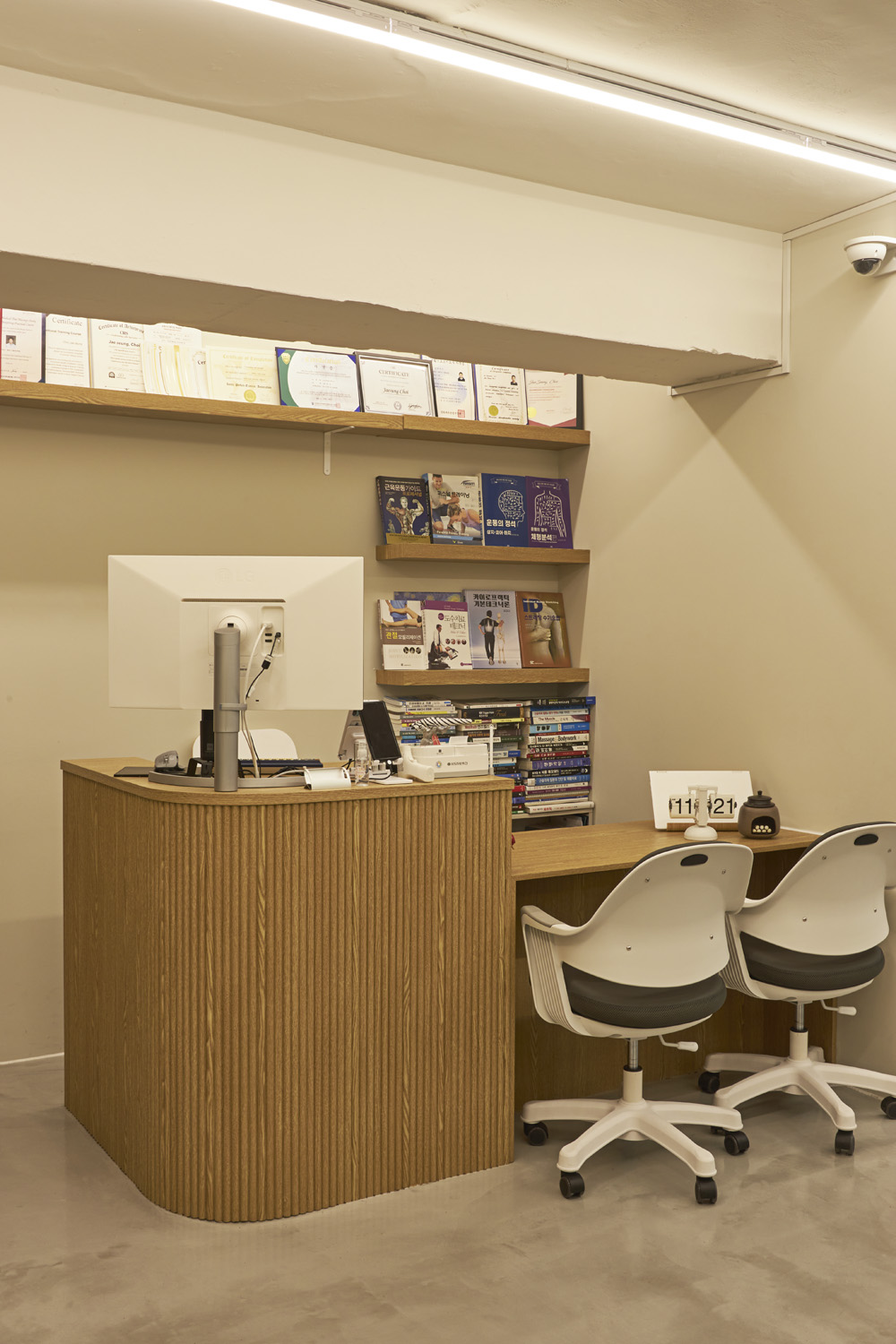 简约时尚 25 坪运动空间设计-11