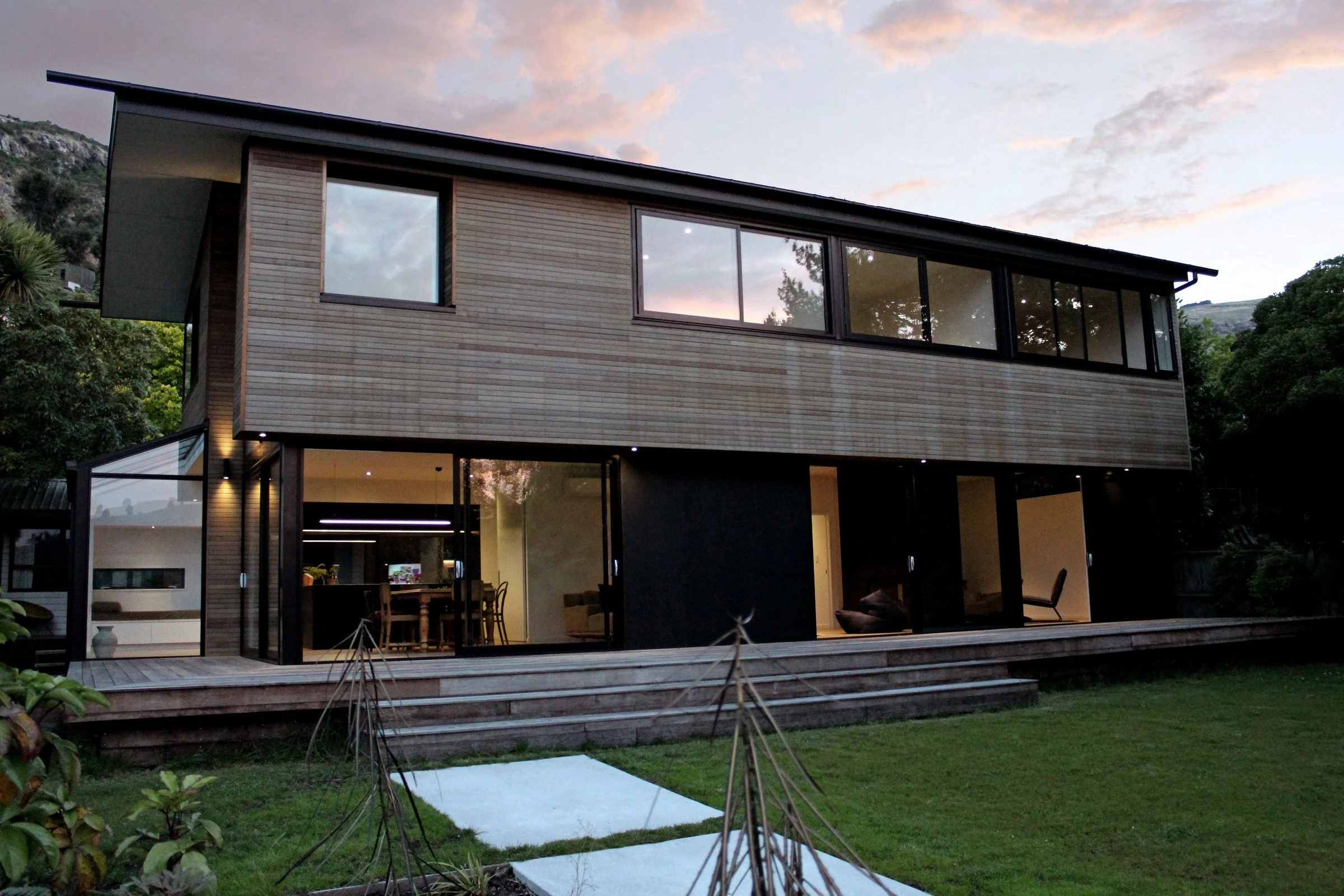 新西兰基督城山间家园 | 阳光、山谷美景与自然共生-22