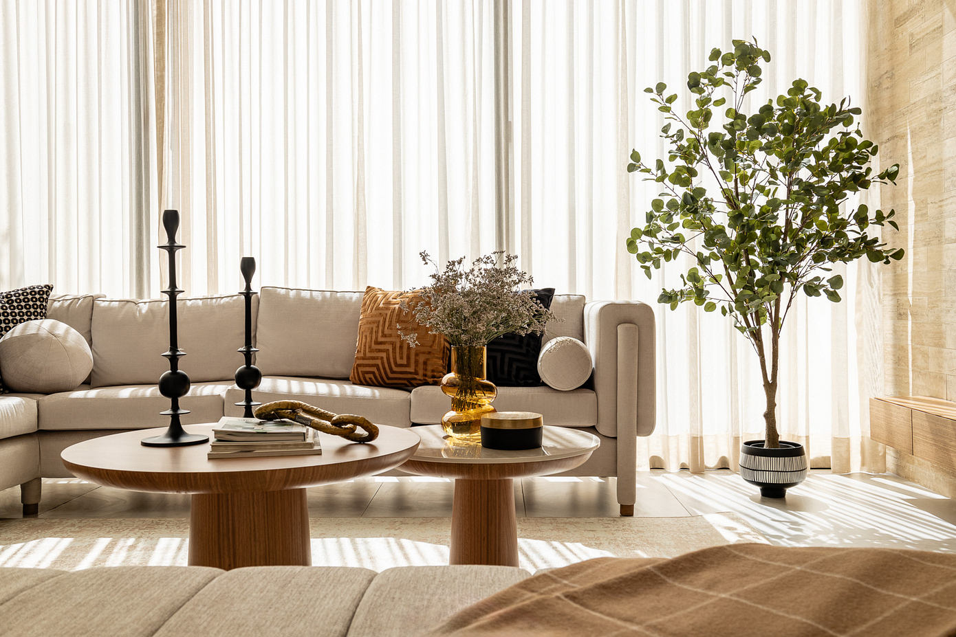 LH公寓（注：Residence常见释义为住宅；公寓 ，LH因缺乏背景信息，直接保留原文） 丨厄瓜多尔皮钦查丨Side FX Arquitectura-2