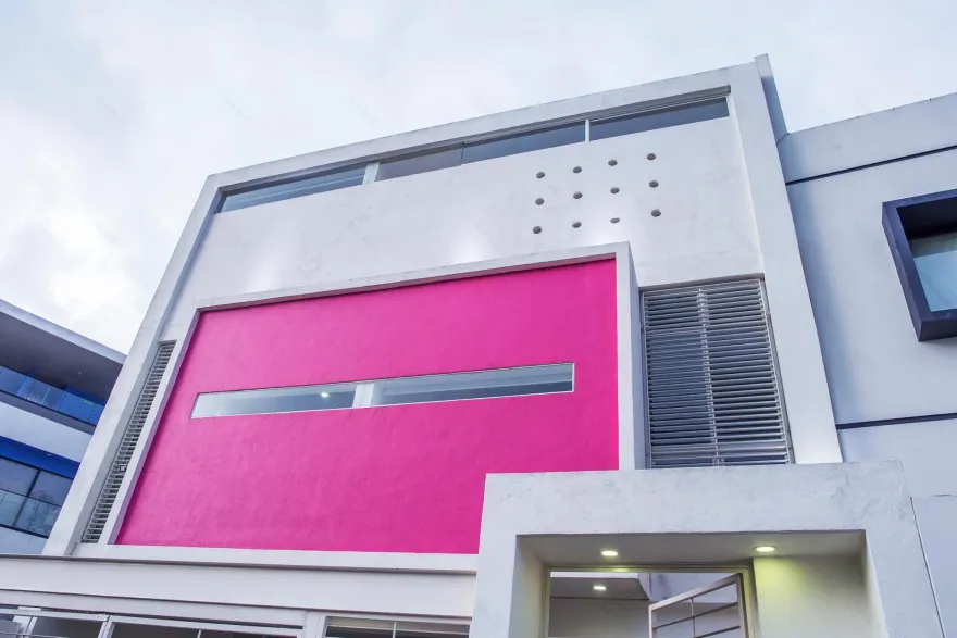 光影交织的墨西哥之家-13