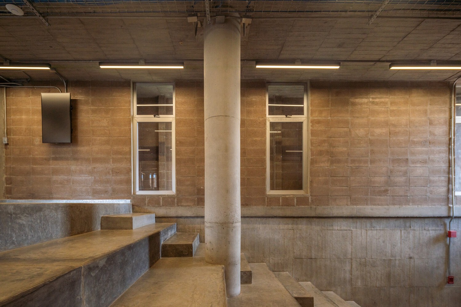 委内瑞拉 Alcaraván Technological 办公楼丨卡洛斯·安东尼奥·佩雷斯·埃尔南德斯-35