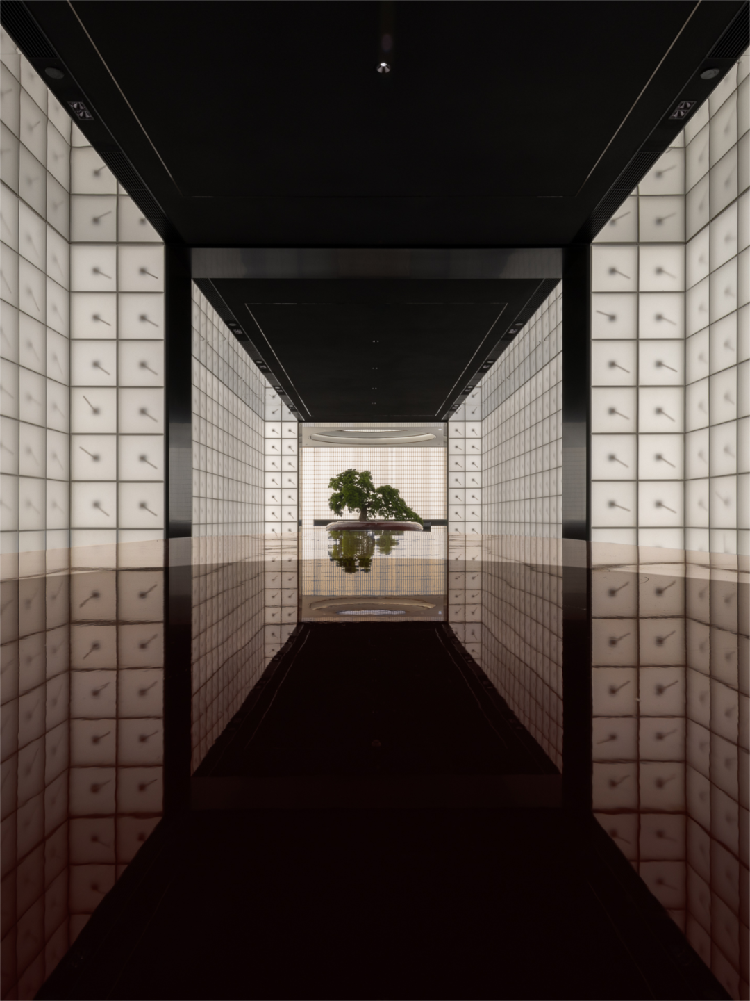 德基广场一期四层盥洗室丨中国南京丨唯想国际-4