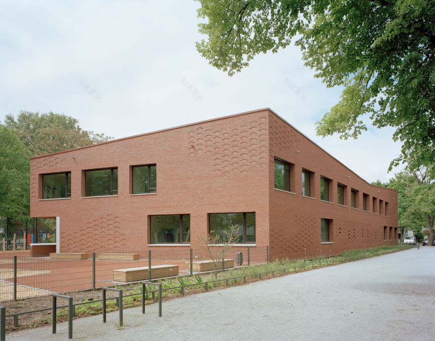 AFF - LUDWIG-HOFFMANN-GRUNDSCHULE-13