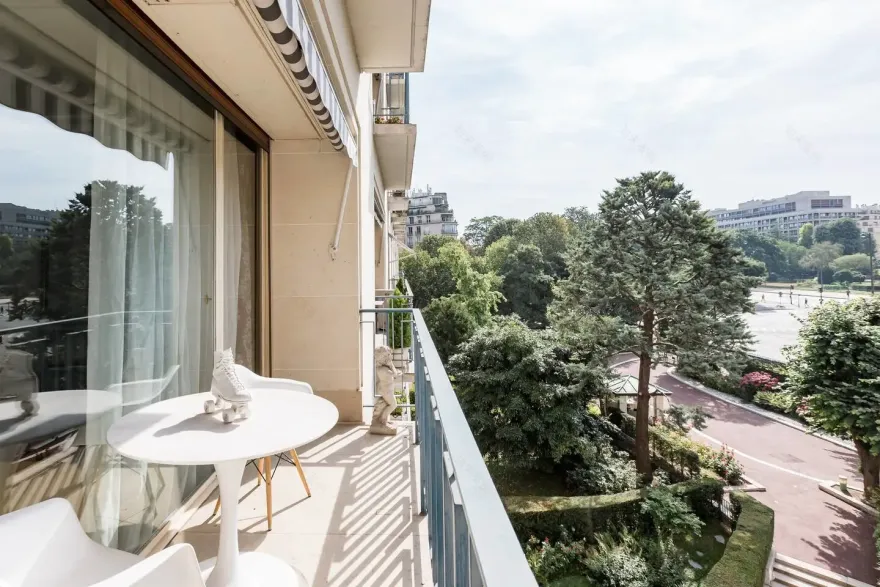 巴黎时尚公寓,古典与设计的完美融合-28