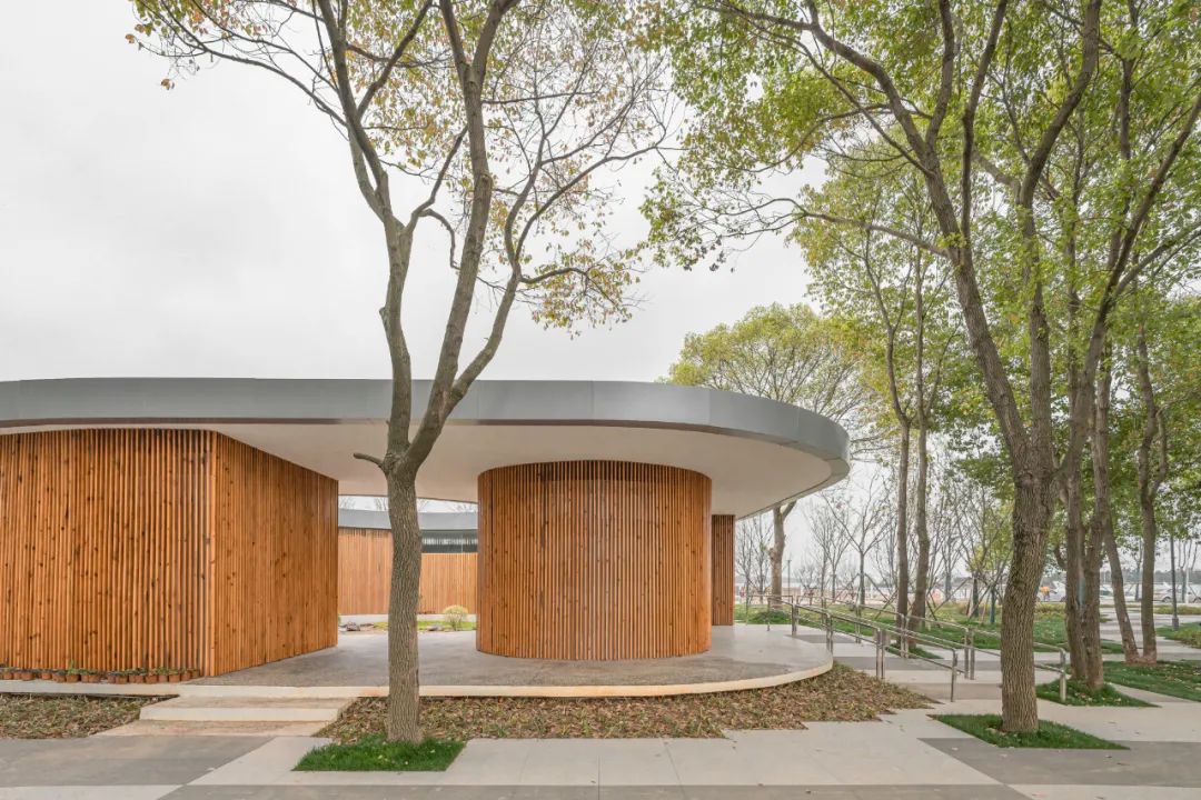 梁子湖长岭渡口 AAA 景观公厕丨中国鄂州丨原榀建筑事务所│UPA-31