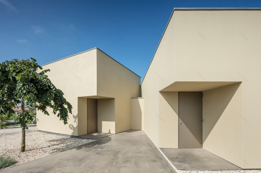 田野间的办公楼,葡萄牙 / Nelson Resende Arquitecto-90