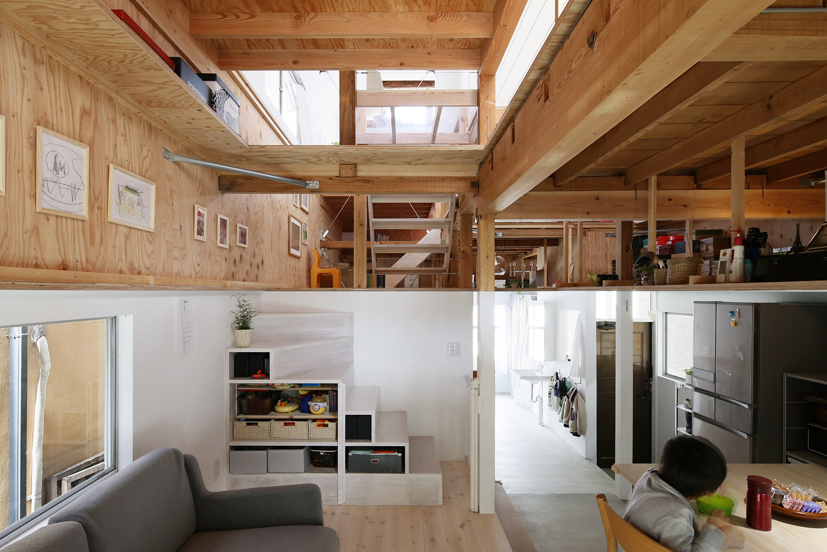 “从天花到地板”住宅丨日本东京丨河内建築設計事務所-40